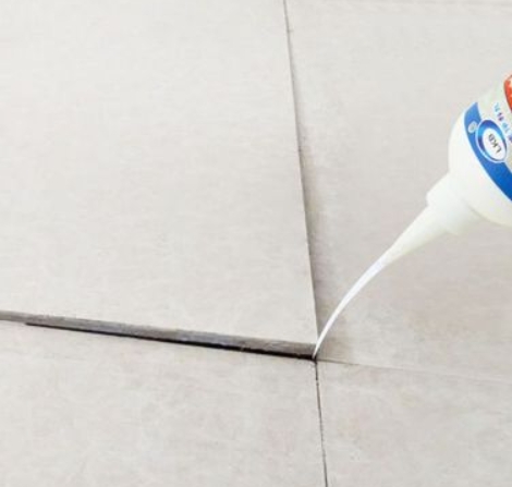 复兴瓷砖空鼓维修公司分享卫生间瓷砖脱落的原因可能有以下几点